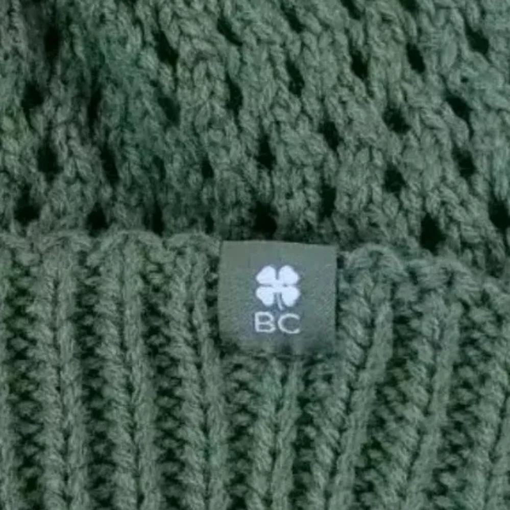 Boho Green Acrylic Cable Knit Hat Wool Alpaca Mittens Glove Set Woman One Size